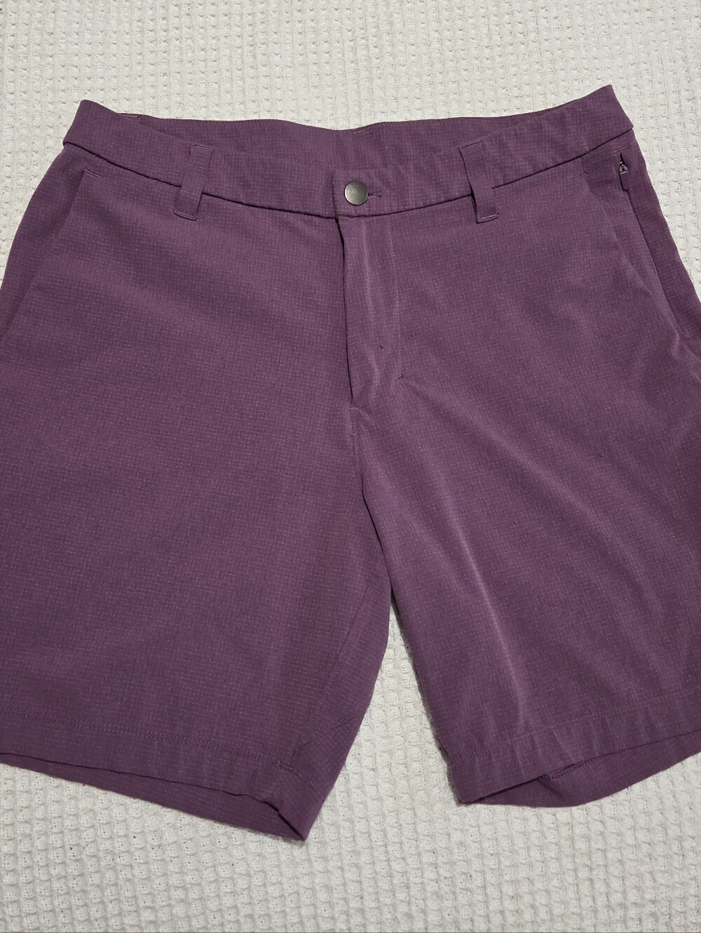 Lululemon Men's Shorts Size 30